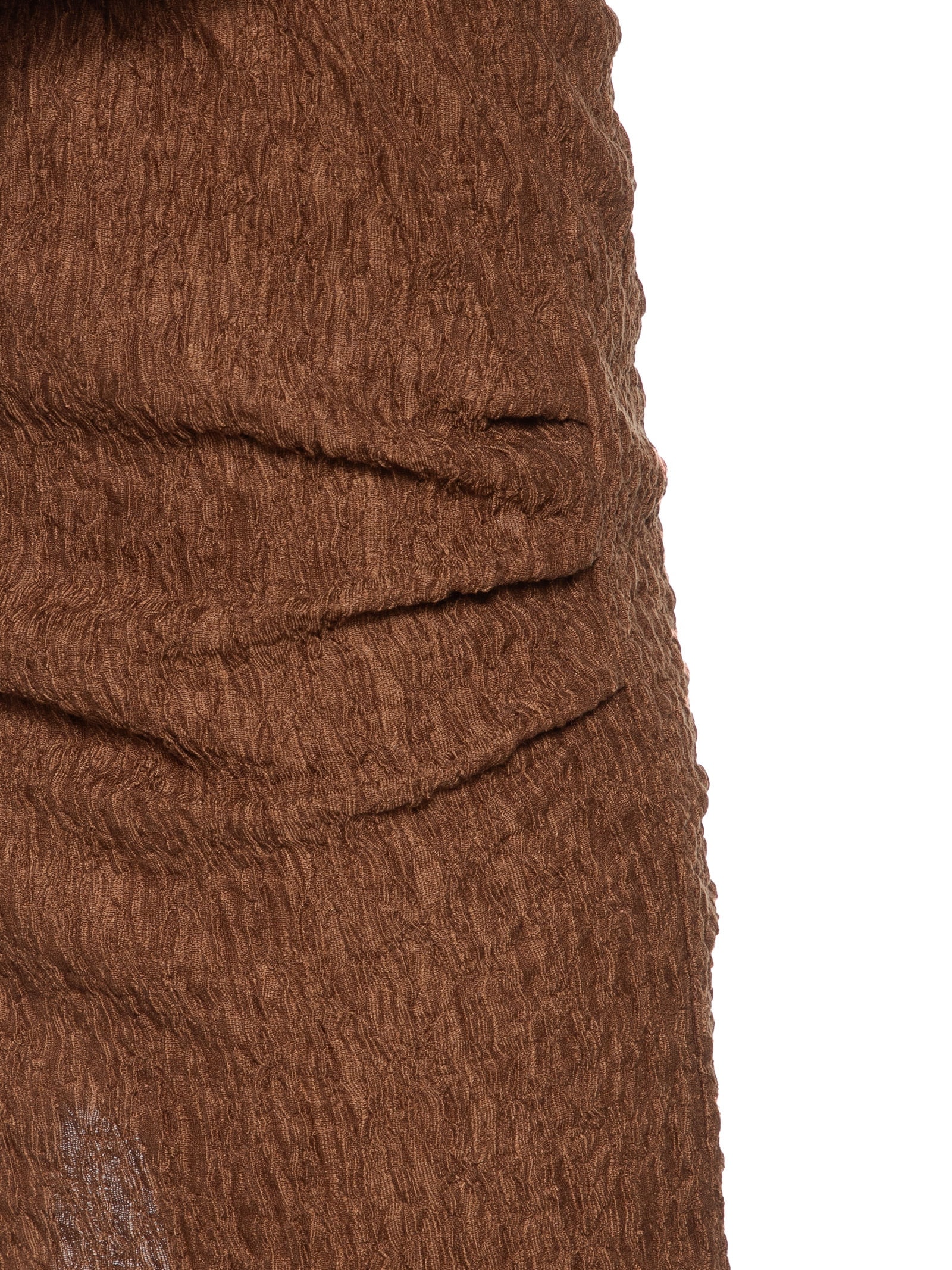 Saia Curta Texturizada Marrom Market 33