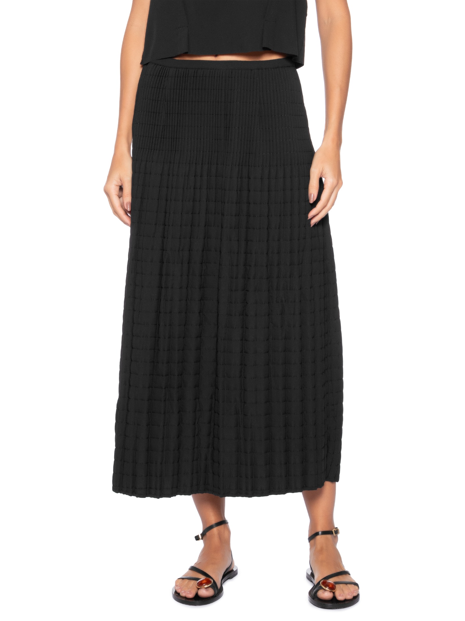 Saia Feminina Plissê Matelassê Preto Osklen