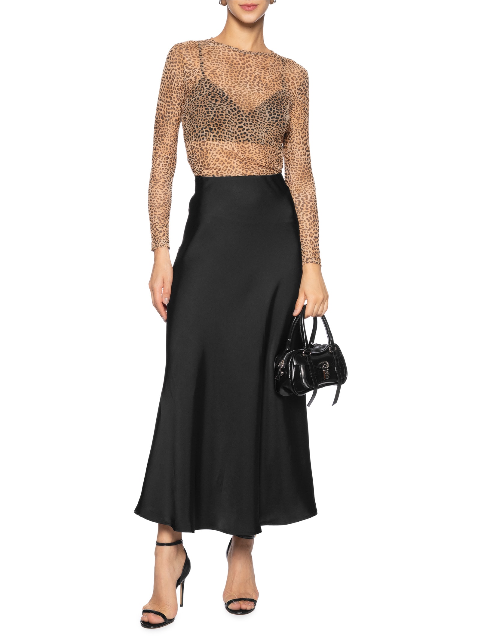 Saia Midi em Cetim Preto Market 33