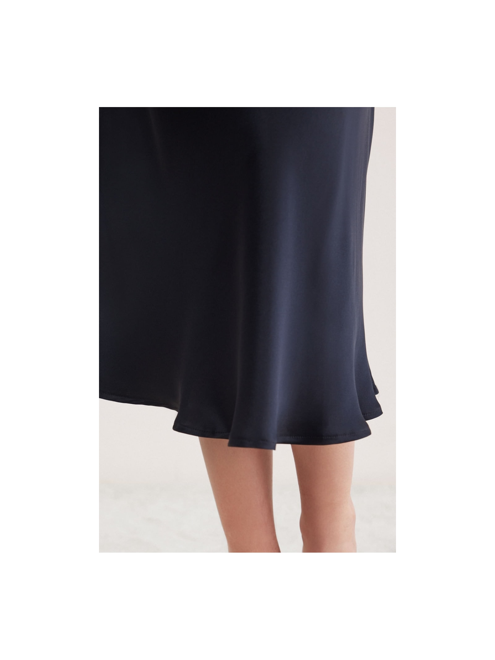 Saia Midi Em Seda Preto Intimissimi