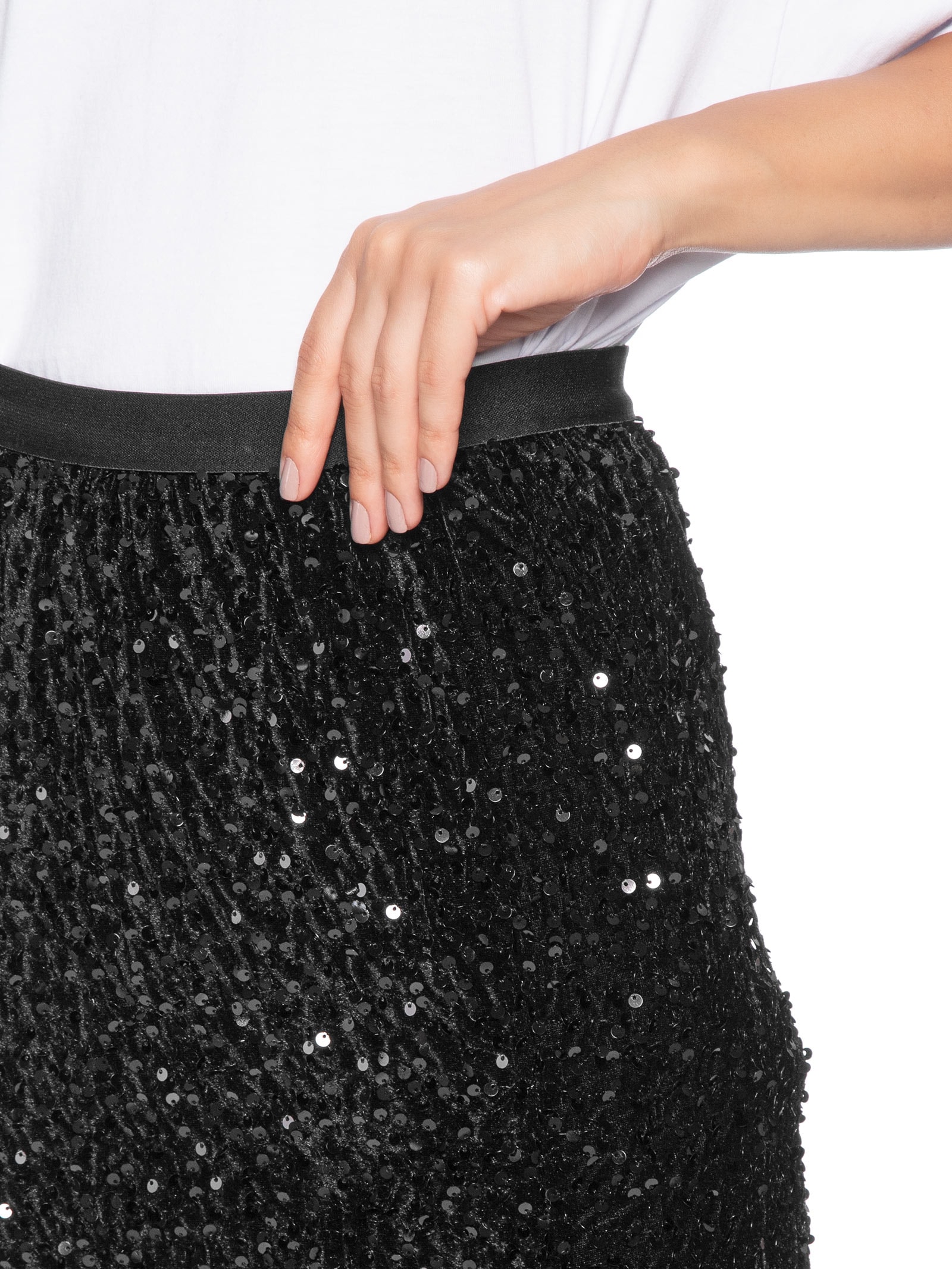 Saia Midi Em Veludo Com Paetê Preto Market 33
