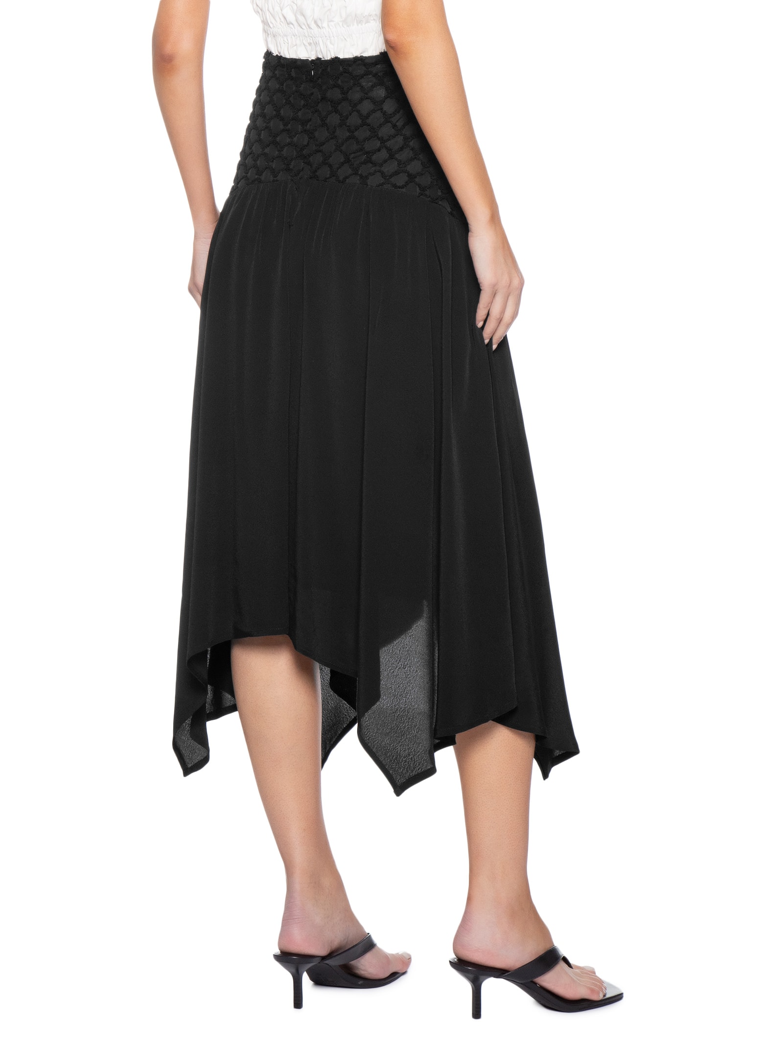 Saia Midi Fluida Com Detalhe No Cós Preto Market 33