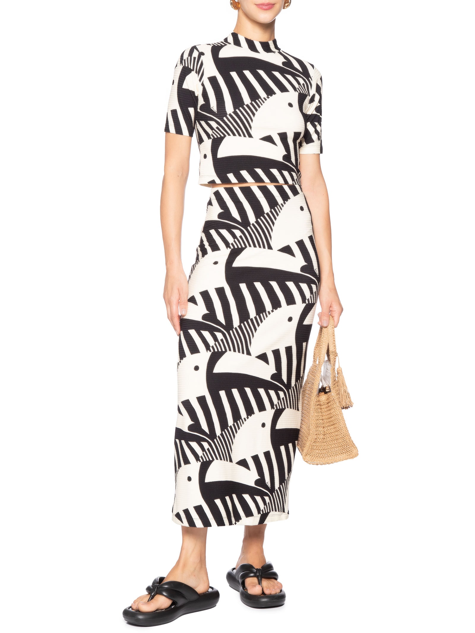 Saia Midi Reta Tuca Legal Preto Farm