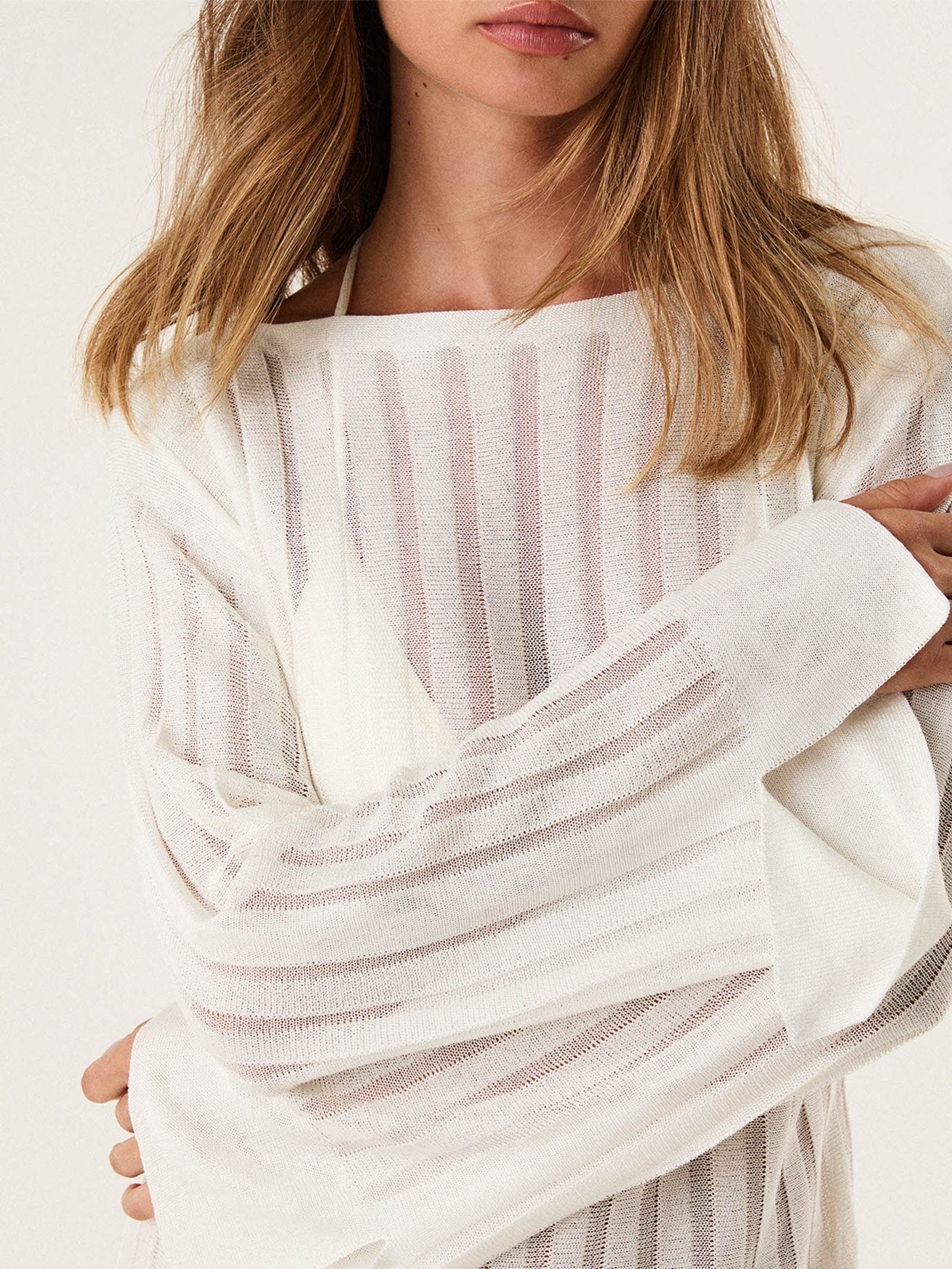 Saída Feminina Curta Estela Tricot – Branco Vix