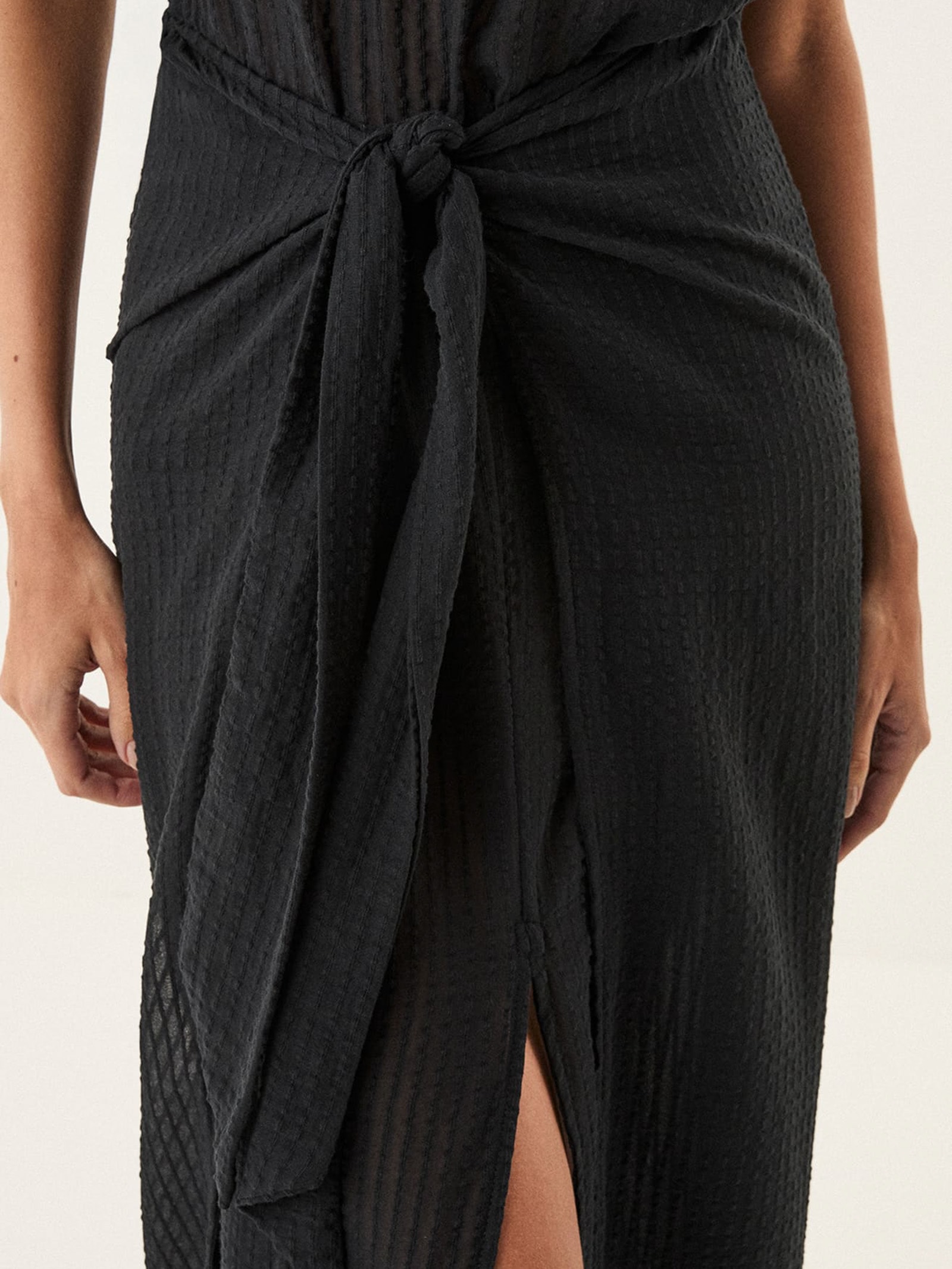 Saída Longa Amina – Preto Vix