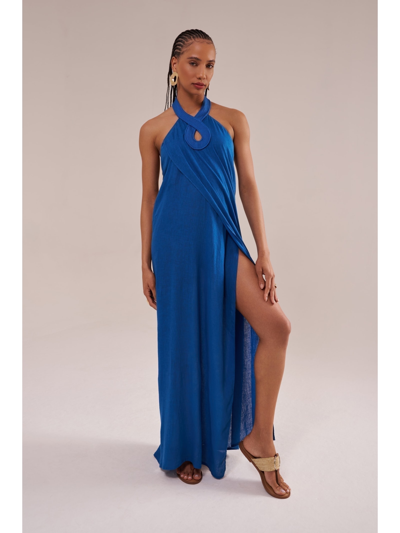 saída longa com matelassê em viscose com linho orla azul Suntime