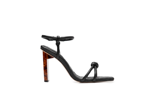 Sandália Feminina Em Couro Com Salto Alto Marmorizado - Preto