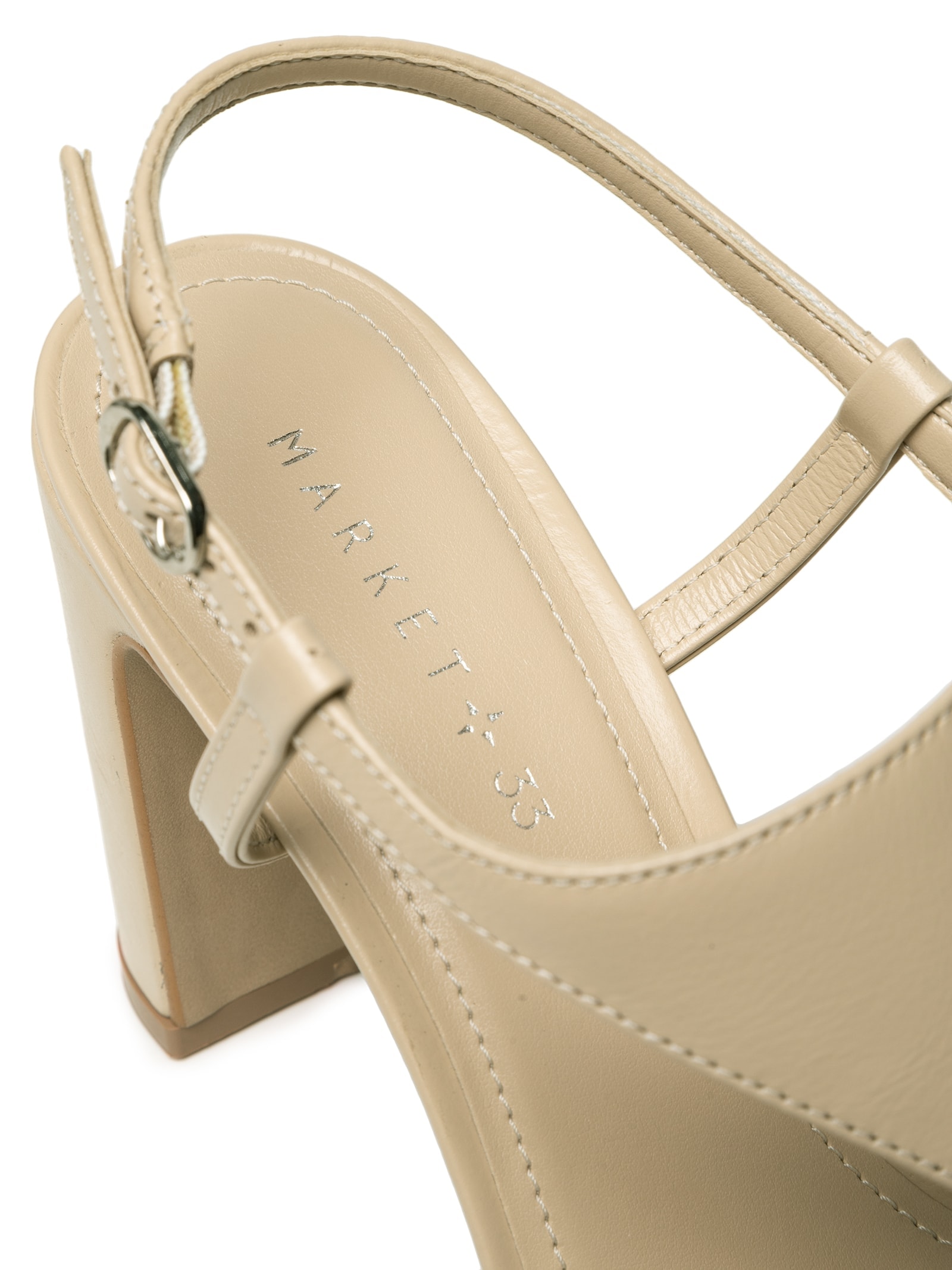 Sandália Feminina Em Couro Com Salto Bloco Bege Market 33