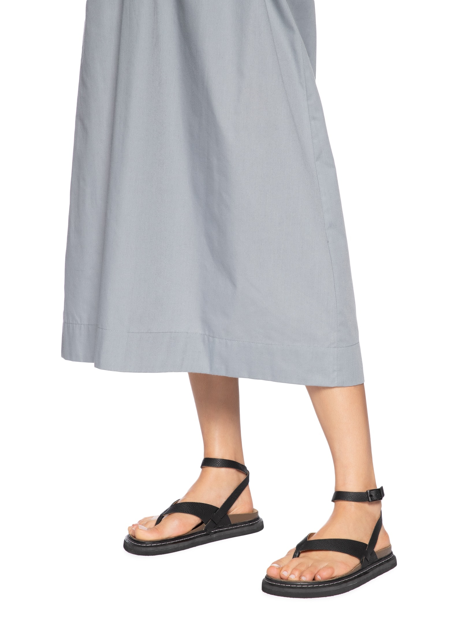 Sandália Feminina Em Couro Preto Basiq