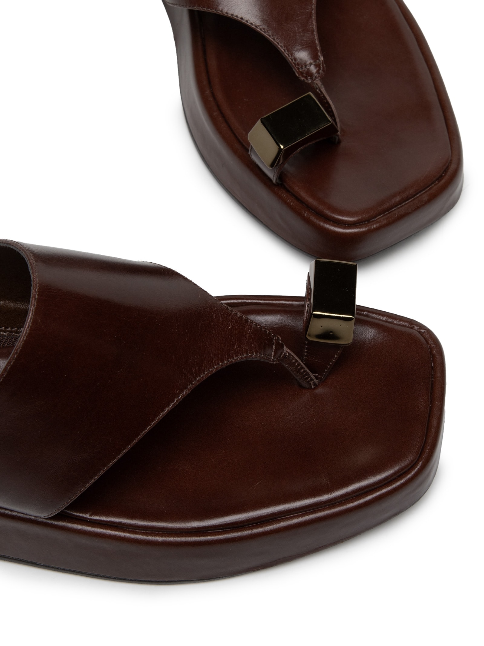 Sandália Feminina Flatform Couro de Dedo Marrom Basiq