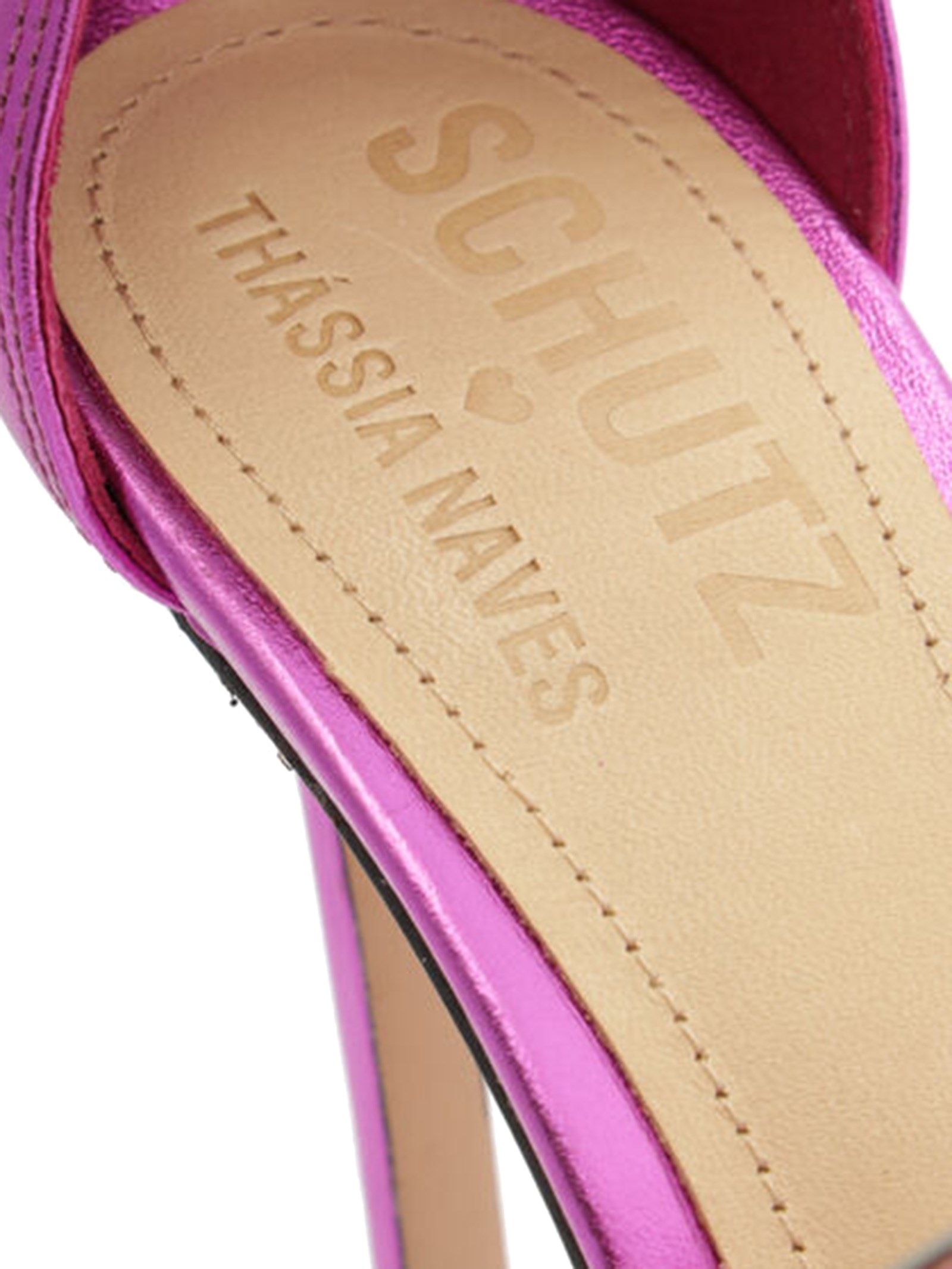 Schutz + Thássia Naves - Sandália Feminina Metalizada - Rosa