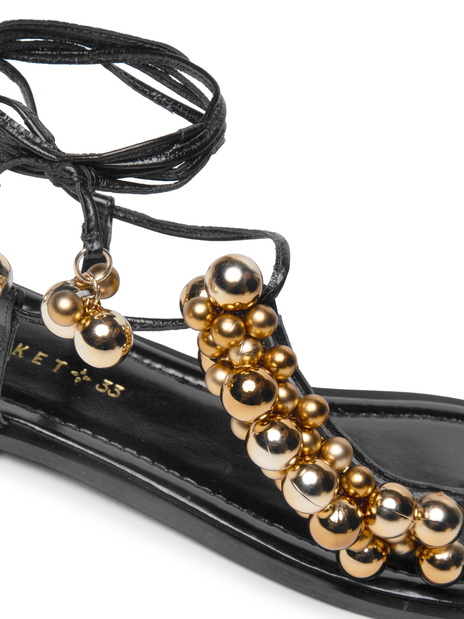 Sandália Feminina Rasteira Com Enfeites Metálicos Preto Market 33