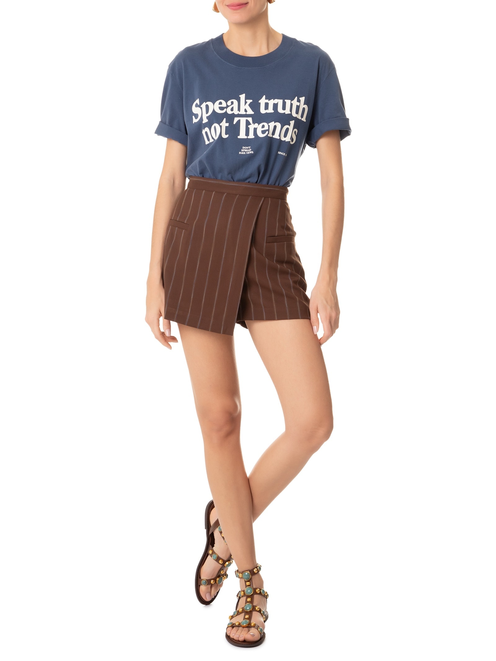 Sandália Feminina Rasteira Com Pedraria Marrom Market 33