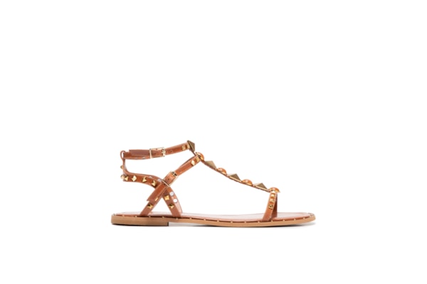 Sandália Feminina Rasteira Em Couro Com Tachas E Pedras - Marrom