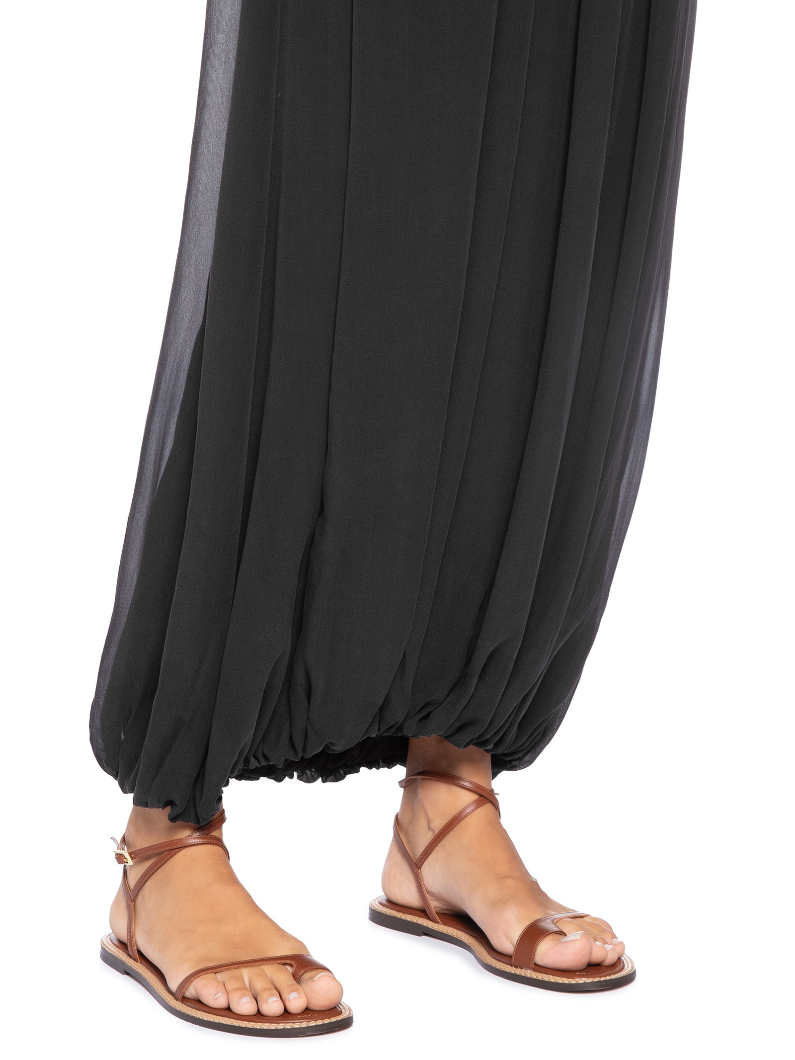 Sandália Feminina Rasteira Em Couro Marrom '2Essential