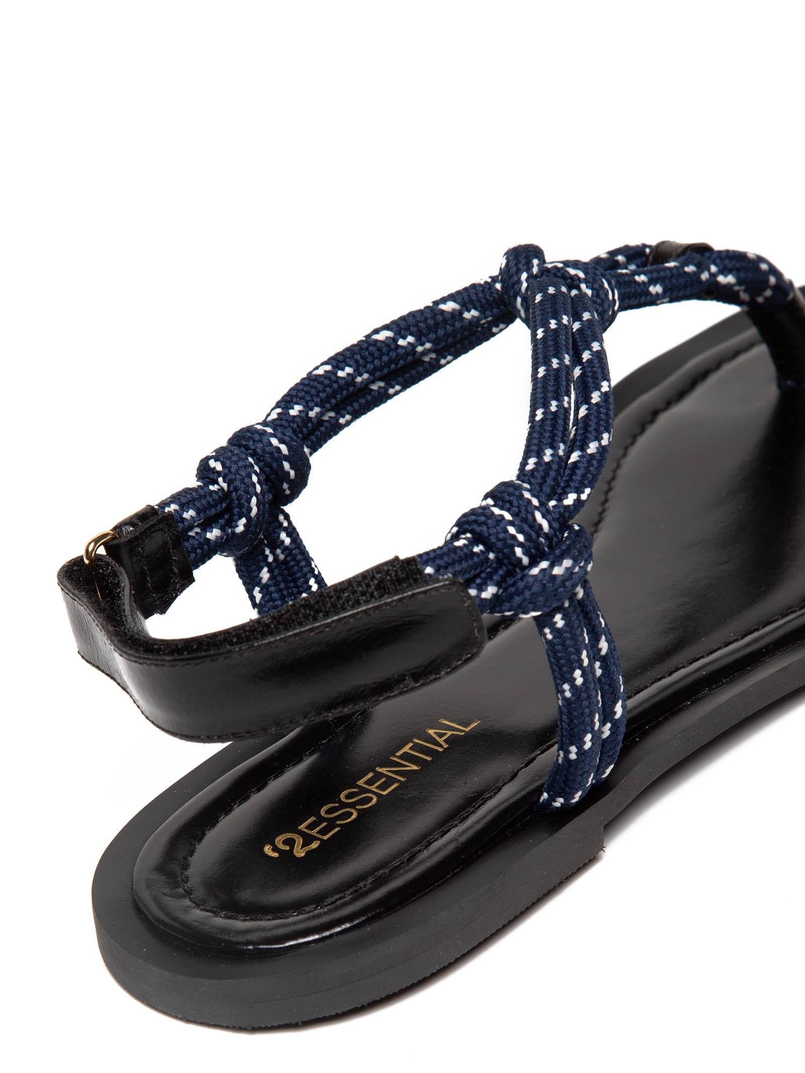 Sandália Feminina Salto Baixo Em Couro Azul '2Essential