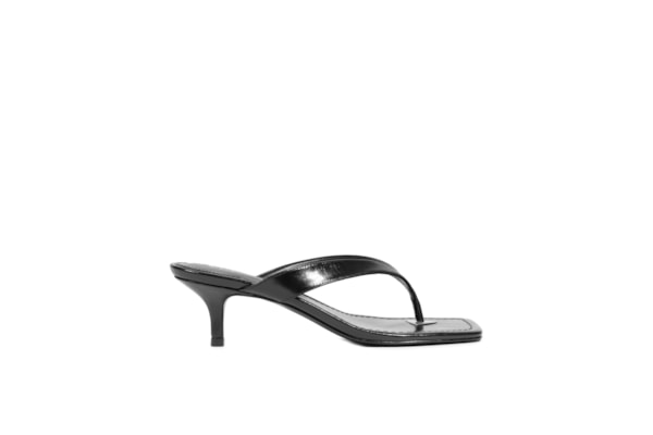 Sandália Feminina Salto Baixo Fino Tiras -  Preto