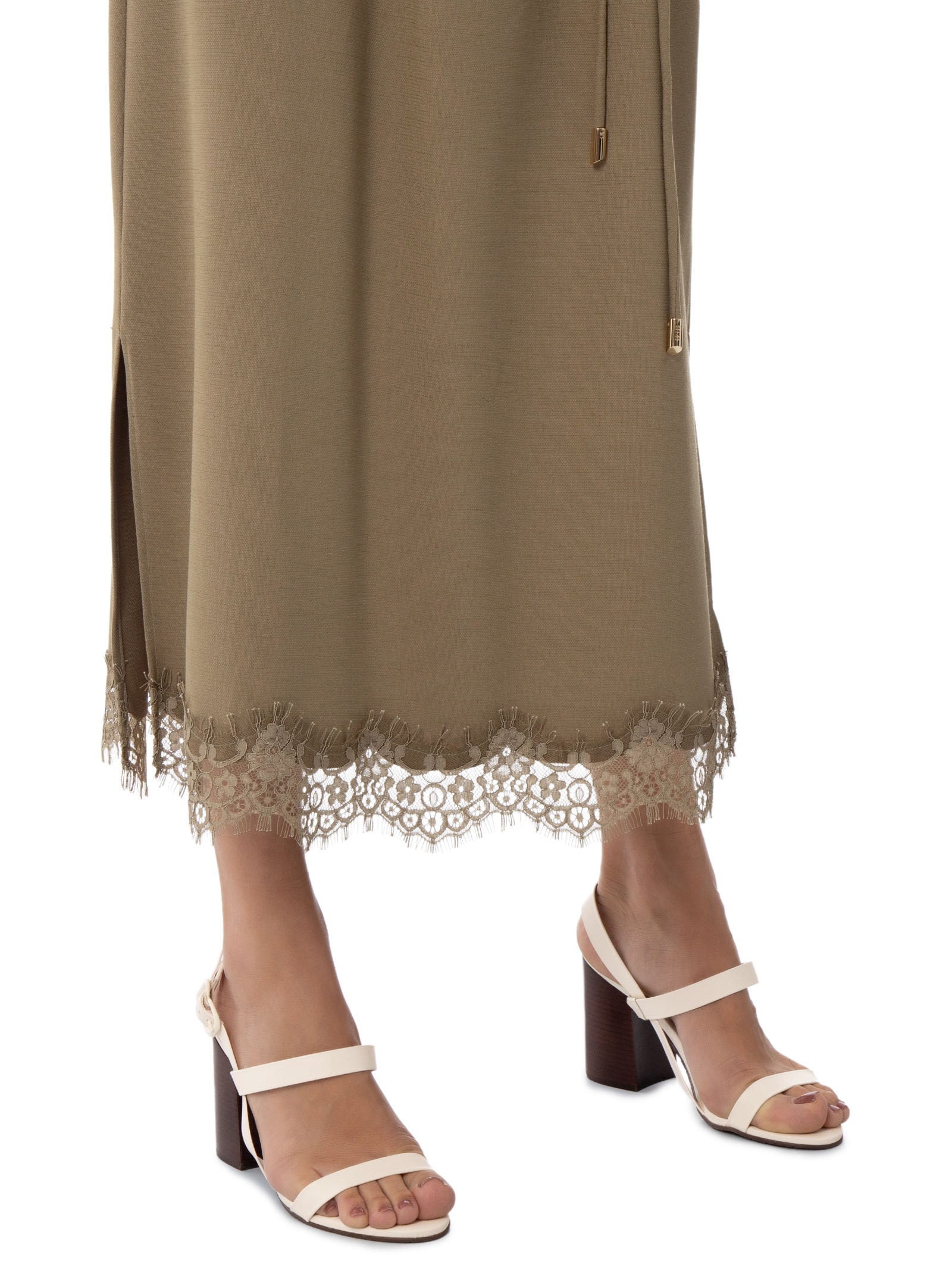 Sandália Feminina Salto Grosso Alto Classic Branco Capodarte