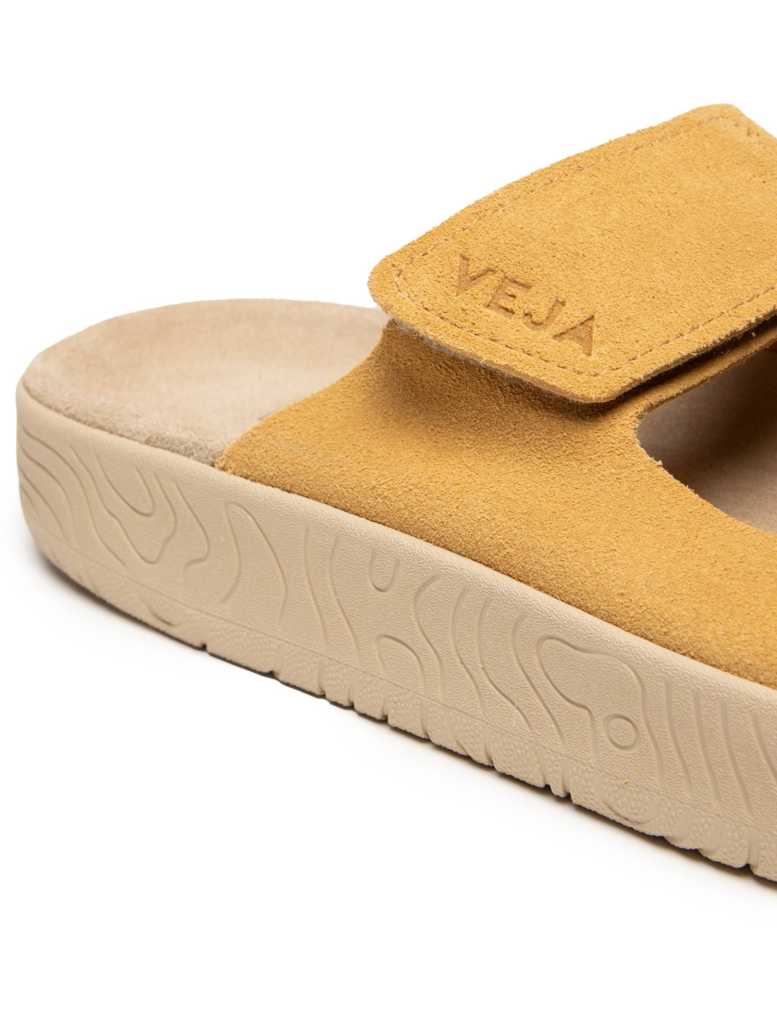 Sandália Unissex Etna Suede Soft Bege Veja