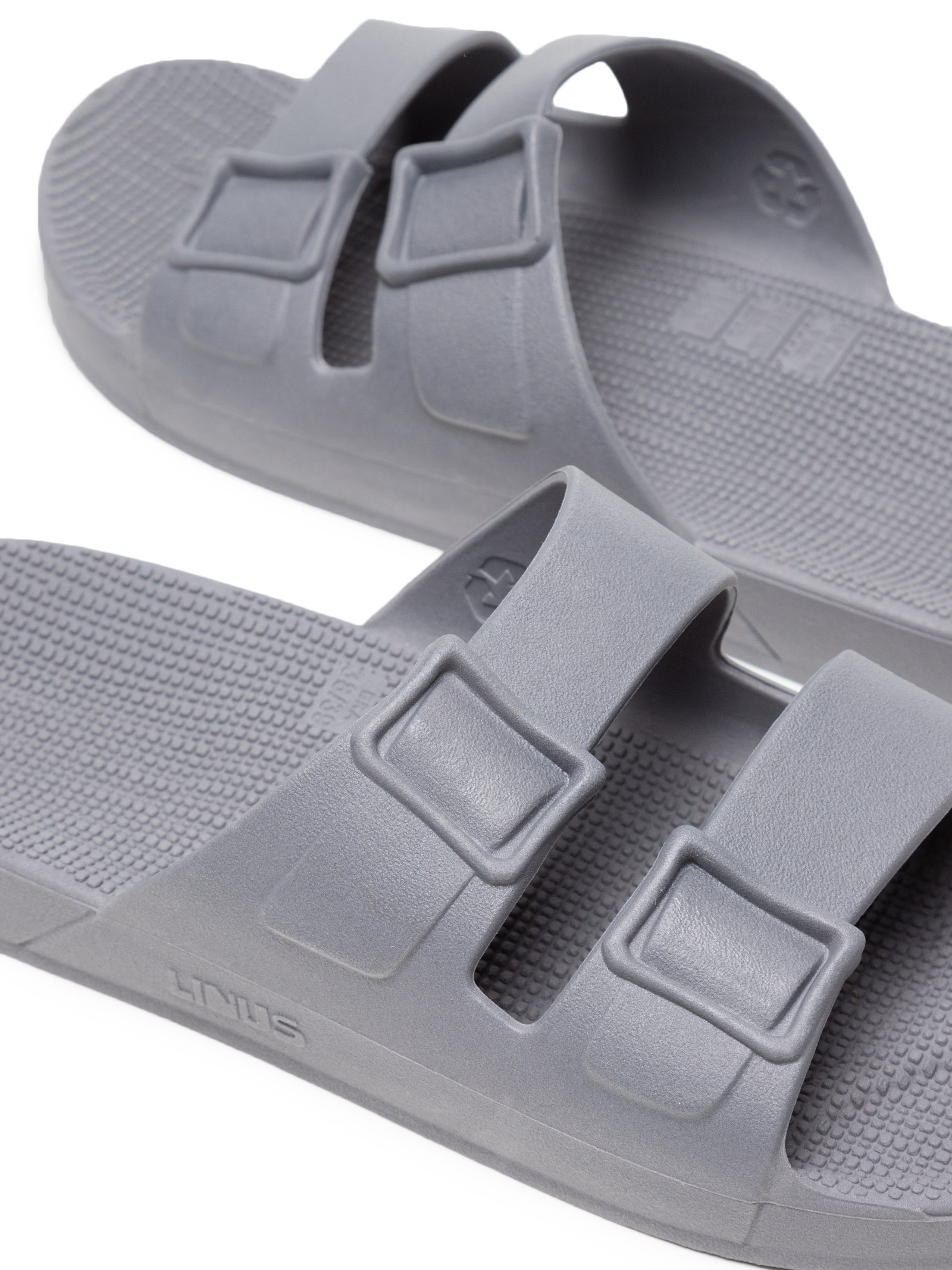 Sandália Unissex Neblina Cinza Linus