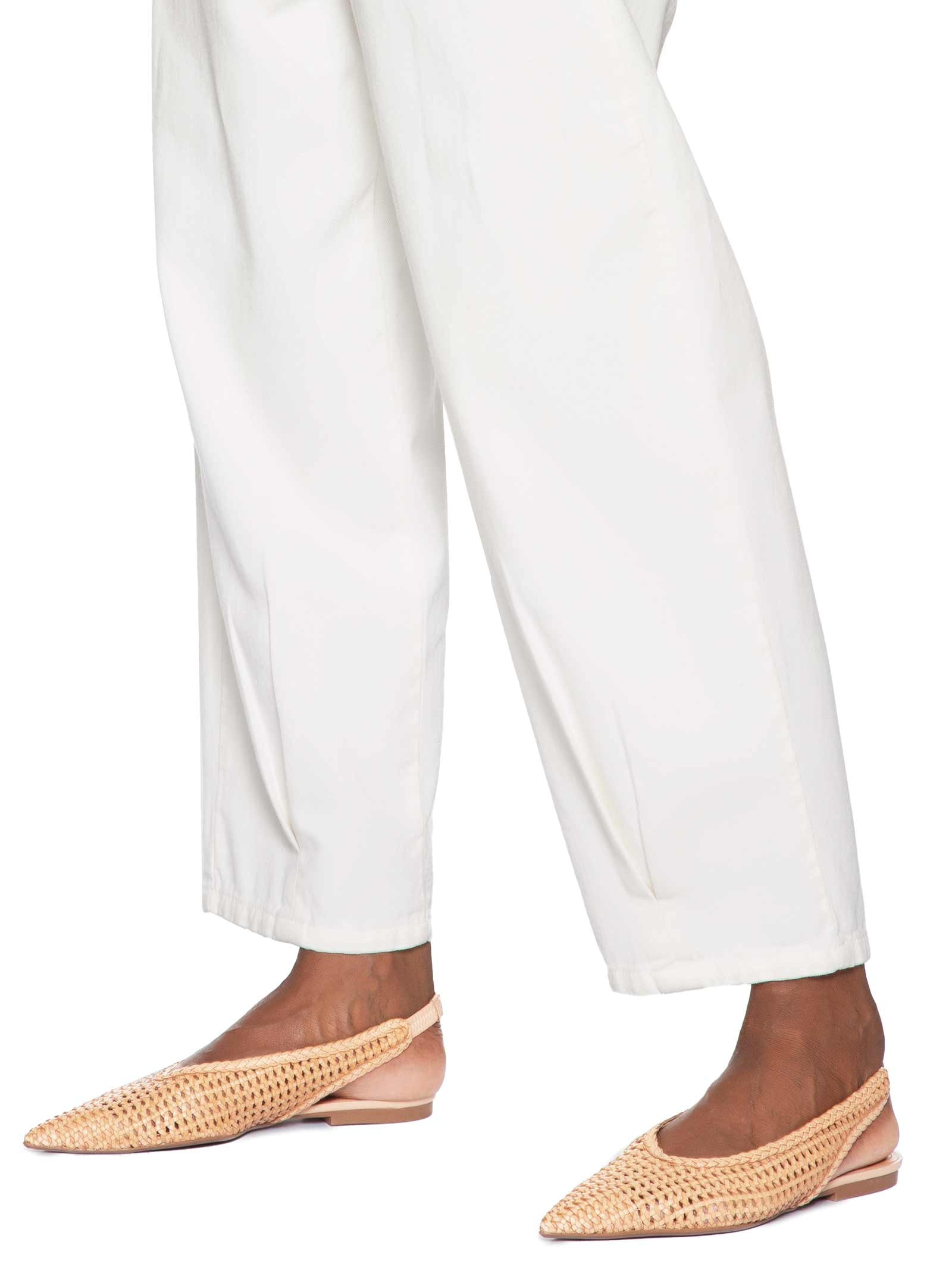 Sapatilha Feminina Bico Fino Bege Arezzo