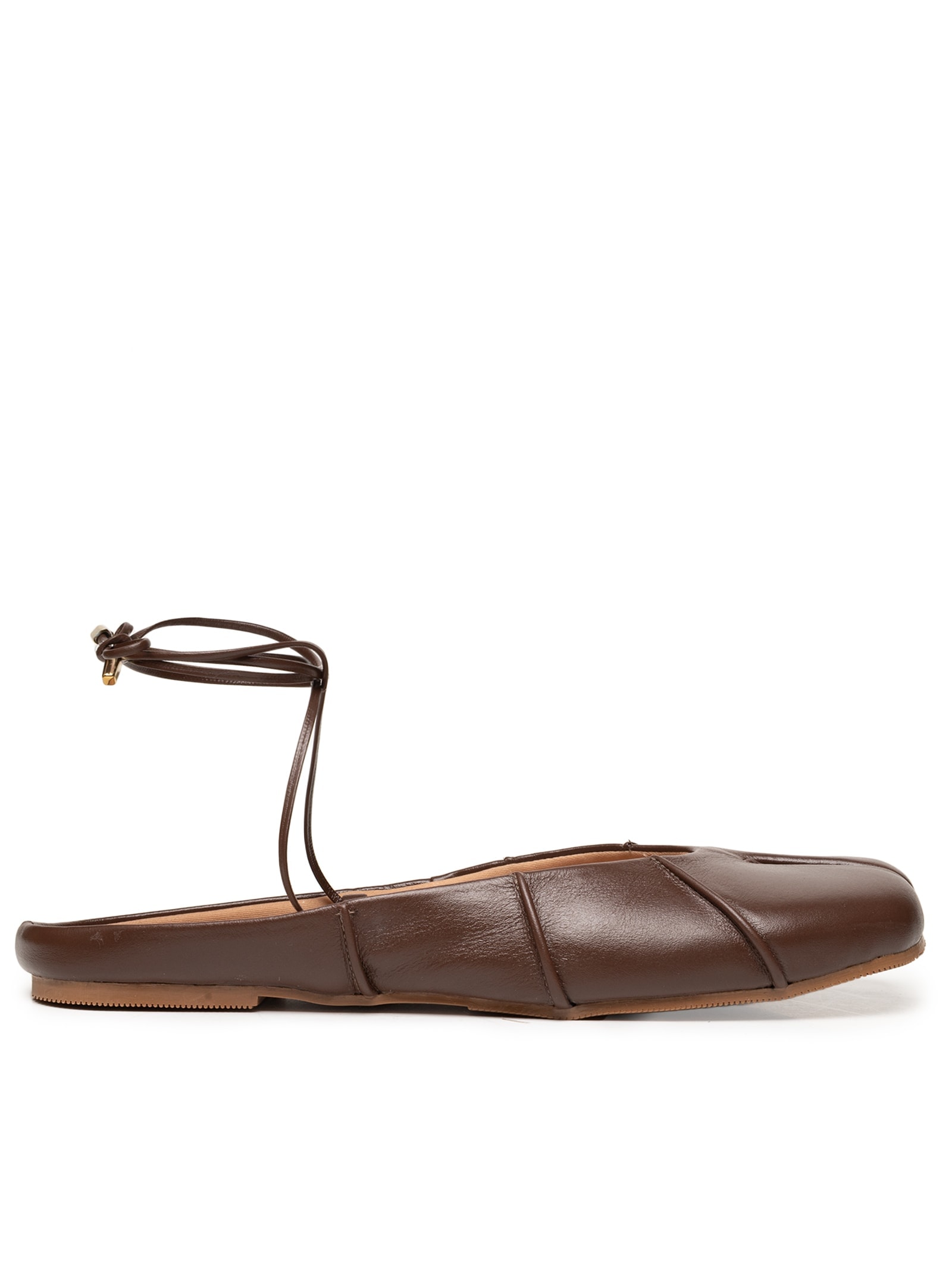 Sapatilha Feminina Tabi Em Couro Marrom Market 33