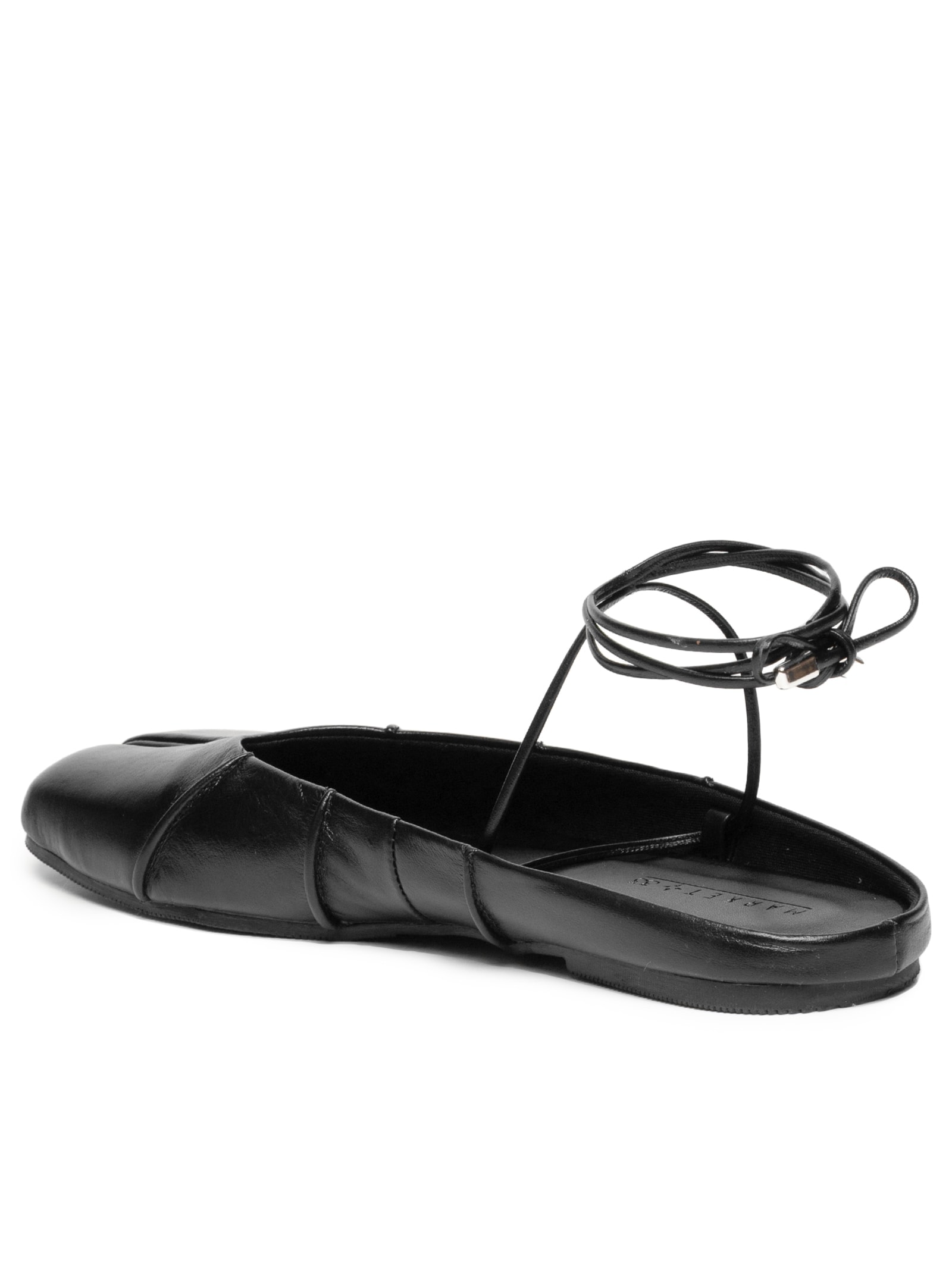 Sapatilha Feminina Tabi Em Couro Preto Market 33