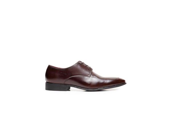 Sapato Masculino Social Oxford Recorte Em Couro - Marrom
