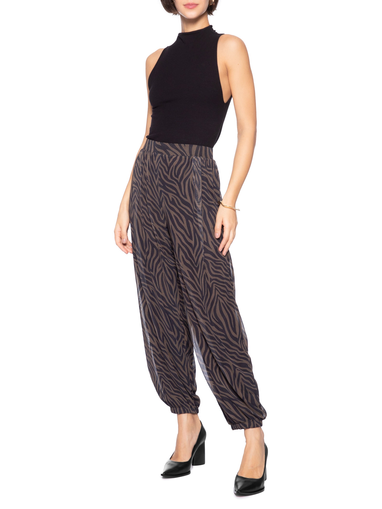 Scarpin Feminino Salto Grosso Preto Carrano
