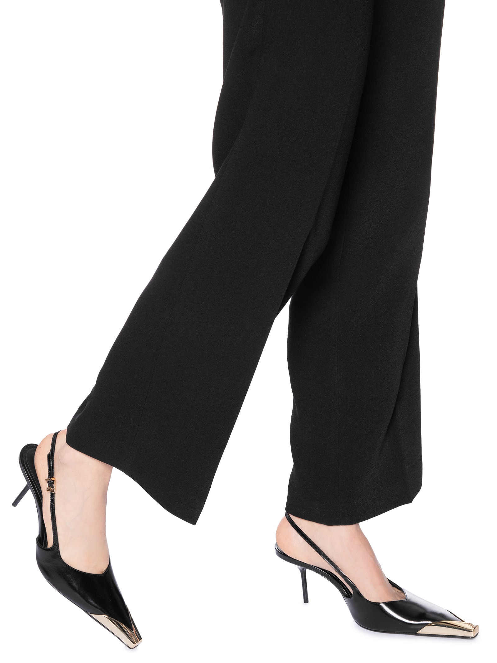Scarpin Feminino Slingback Biqueira De Metal Couro Preto Schutz