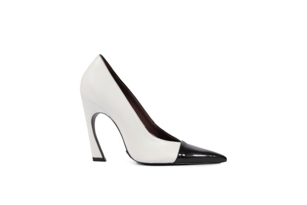 Scarpin Lexi Bico Fino Couro - Branco