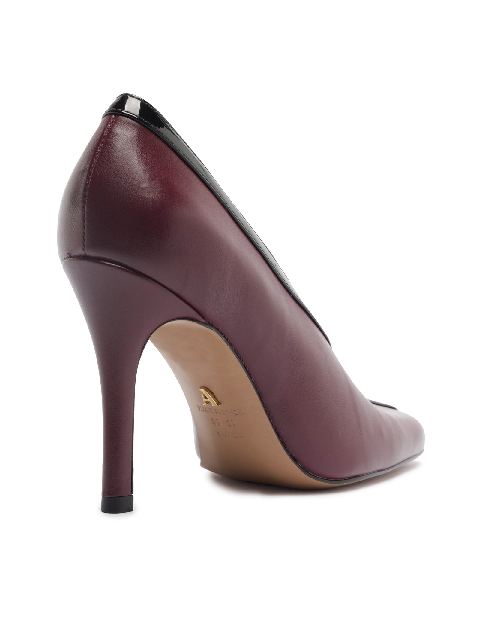 Scarpin Salto Fino Cap Toe Marrom Arezzo