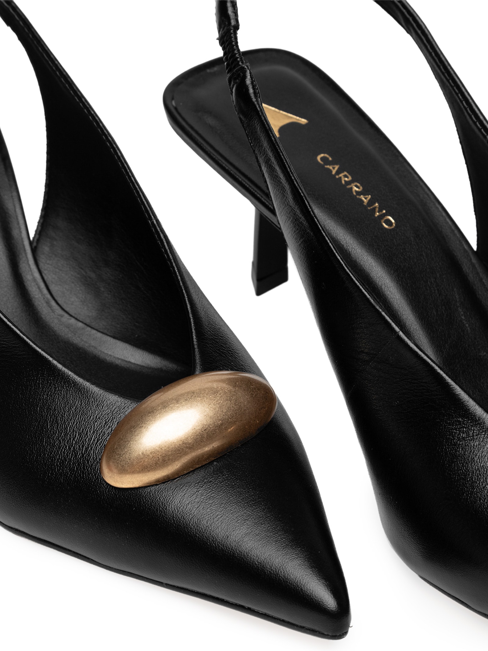 Scarpin Slingback Salto Fino Couro Preto Carrano