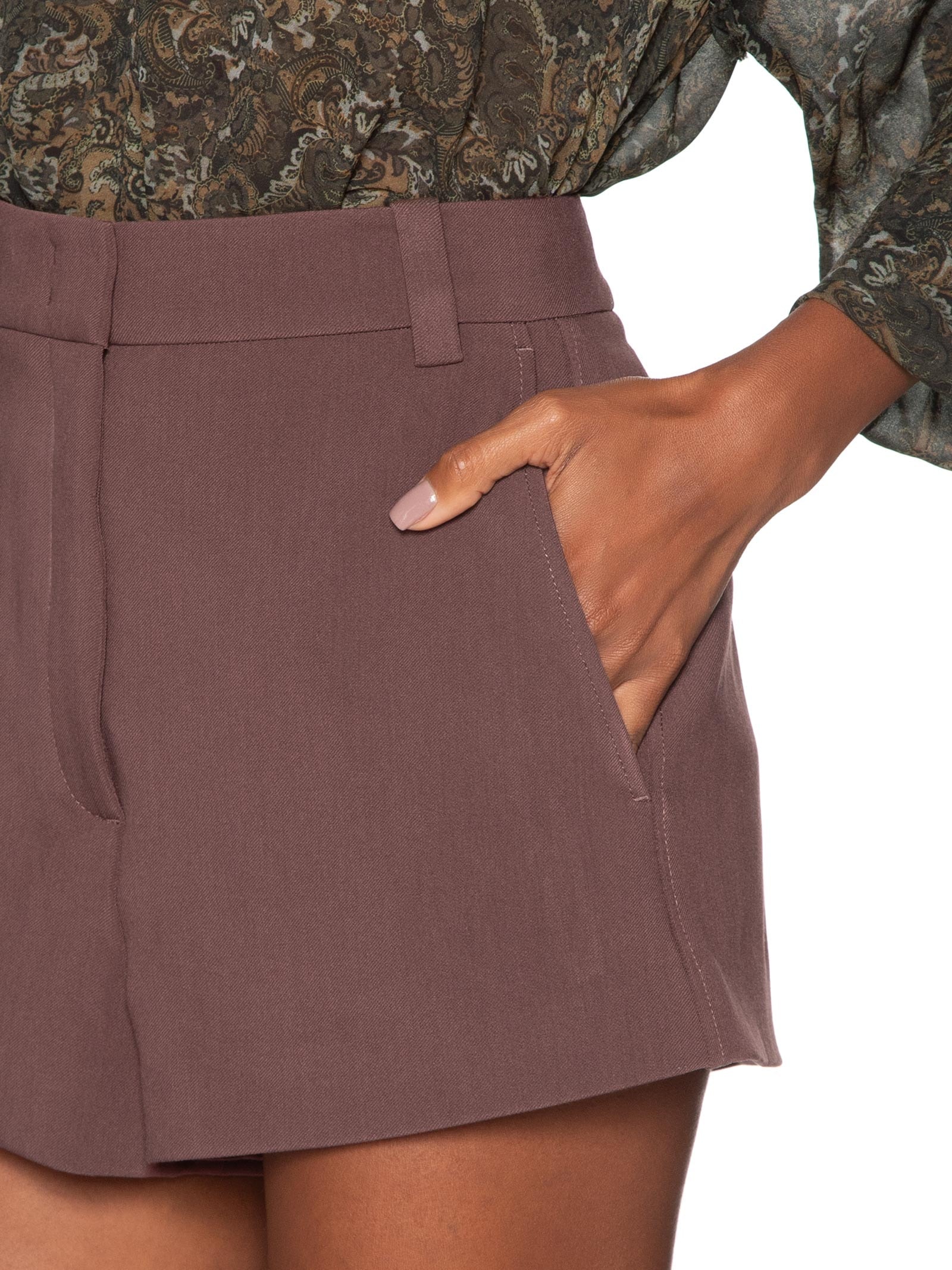 Short De Alfaiataria Asa Delta Marrom Marrom Animale