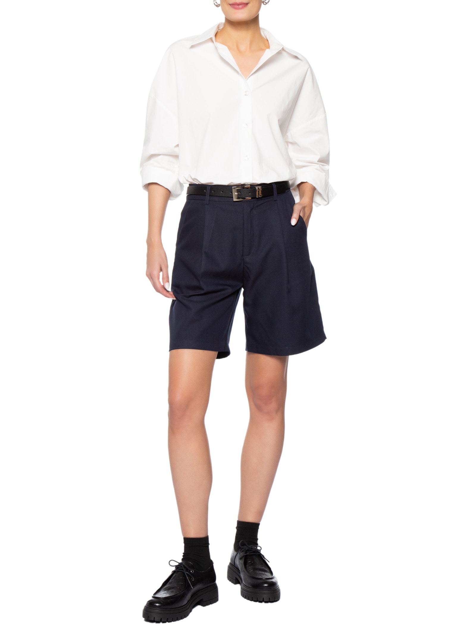 Short Feminino Alfaiataria Azul Basiq