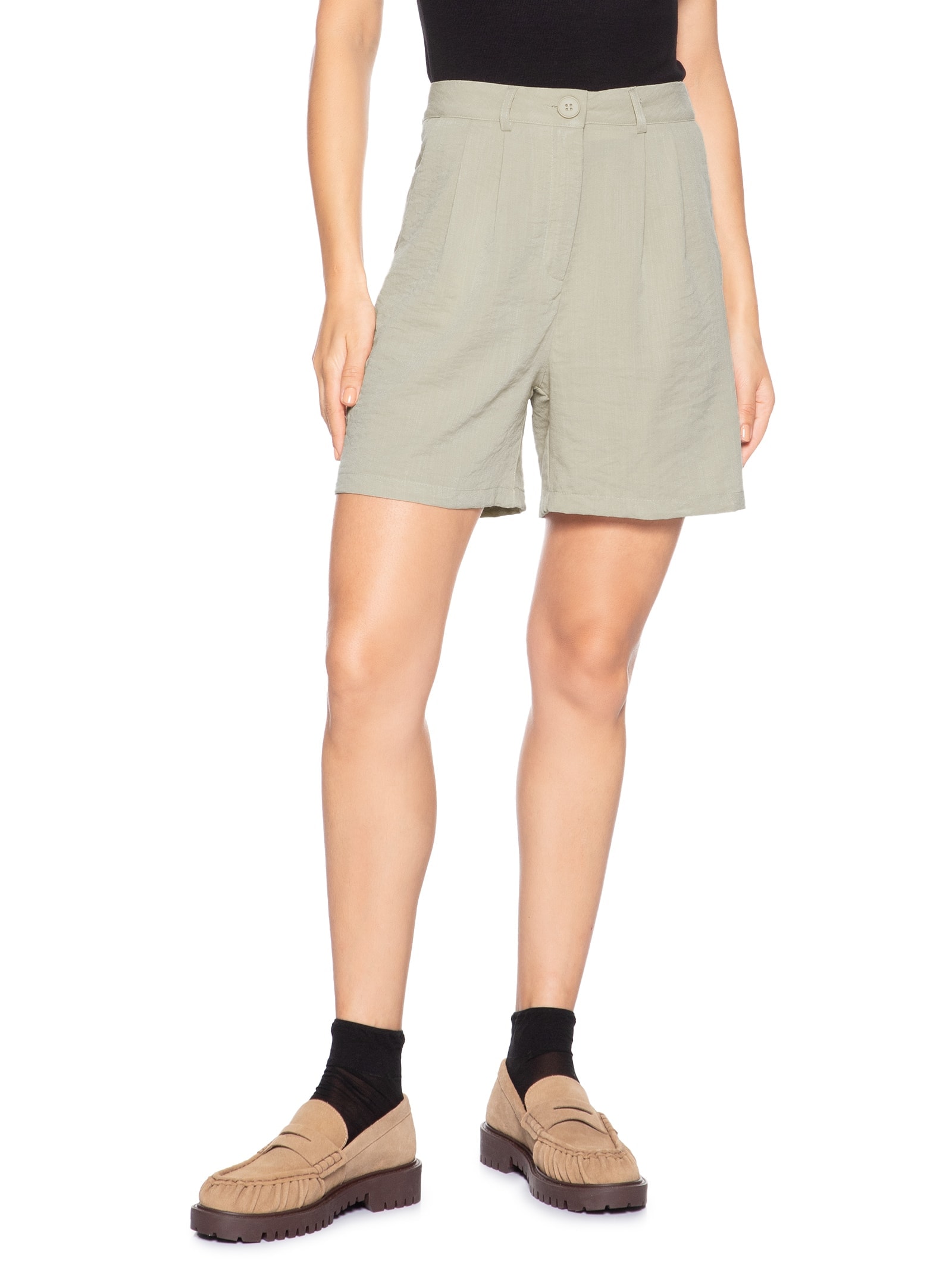 Short Feminino Alfaiataria De Pregas Bege Basiq