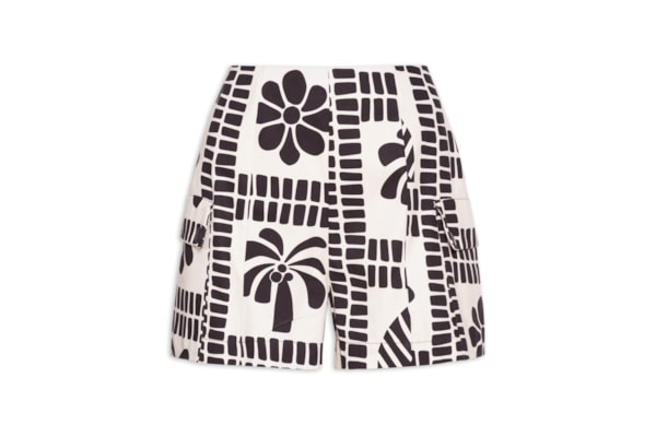 Short Feminino Com Bolso Lateral Estampado - Off White