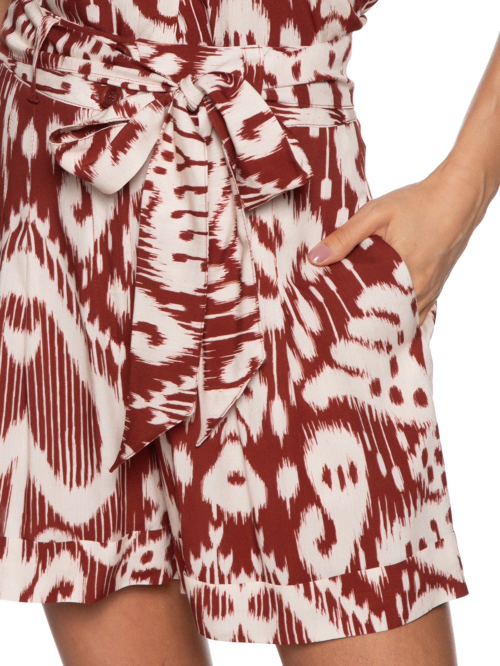 Short Feminino Com Cinto Estampa Summer Ikat Vermelho Mob