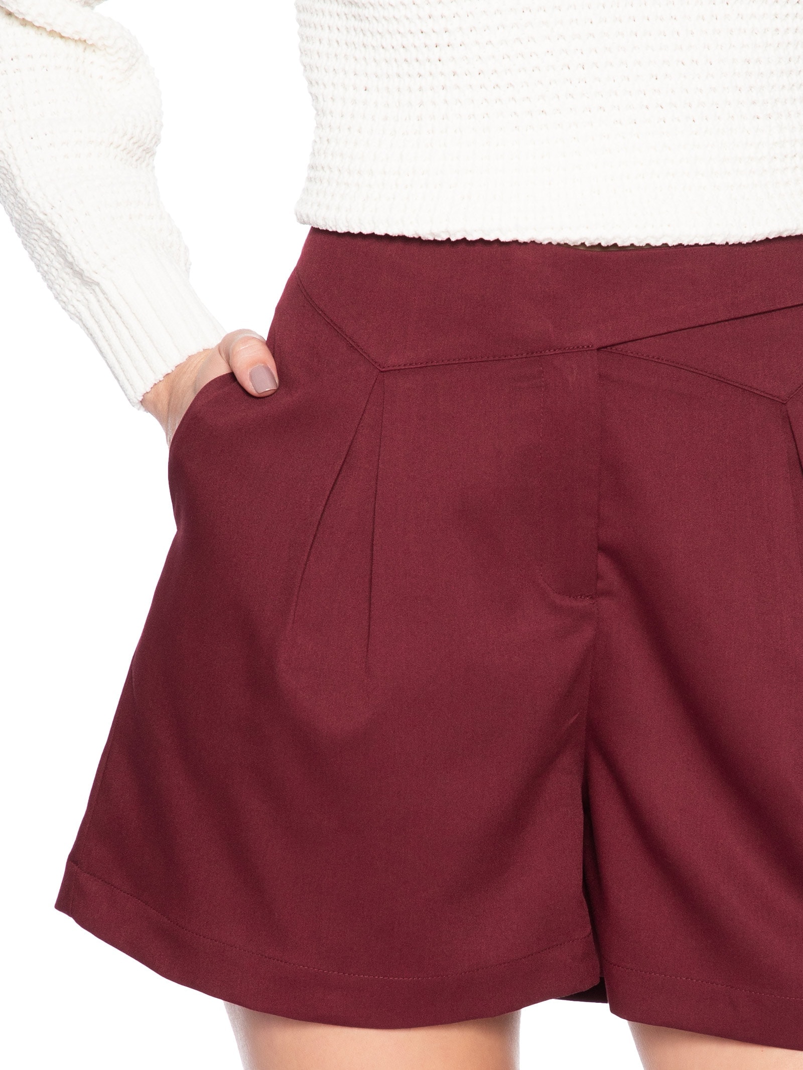 Short Feminino Com Pala Assimétrica Vermelho Market 33