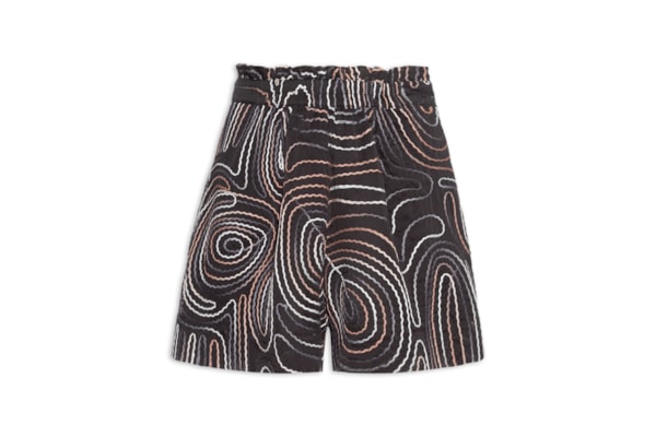 Short Feminino de Georgette Amplo Com Bordado - Preto