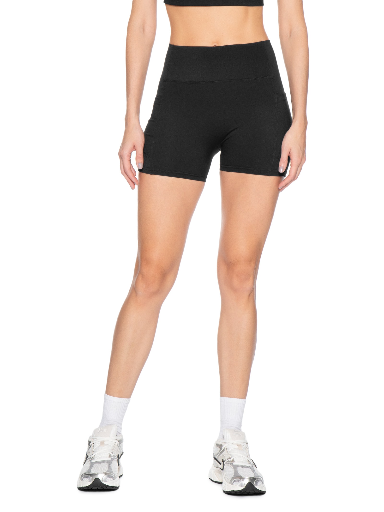 Short Feminino Fitness Com Bolso Preto Basiq