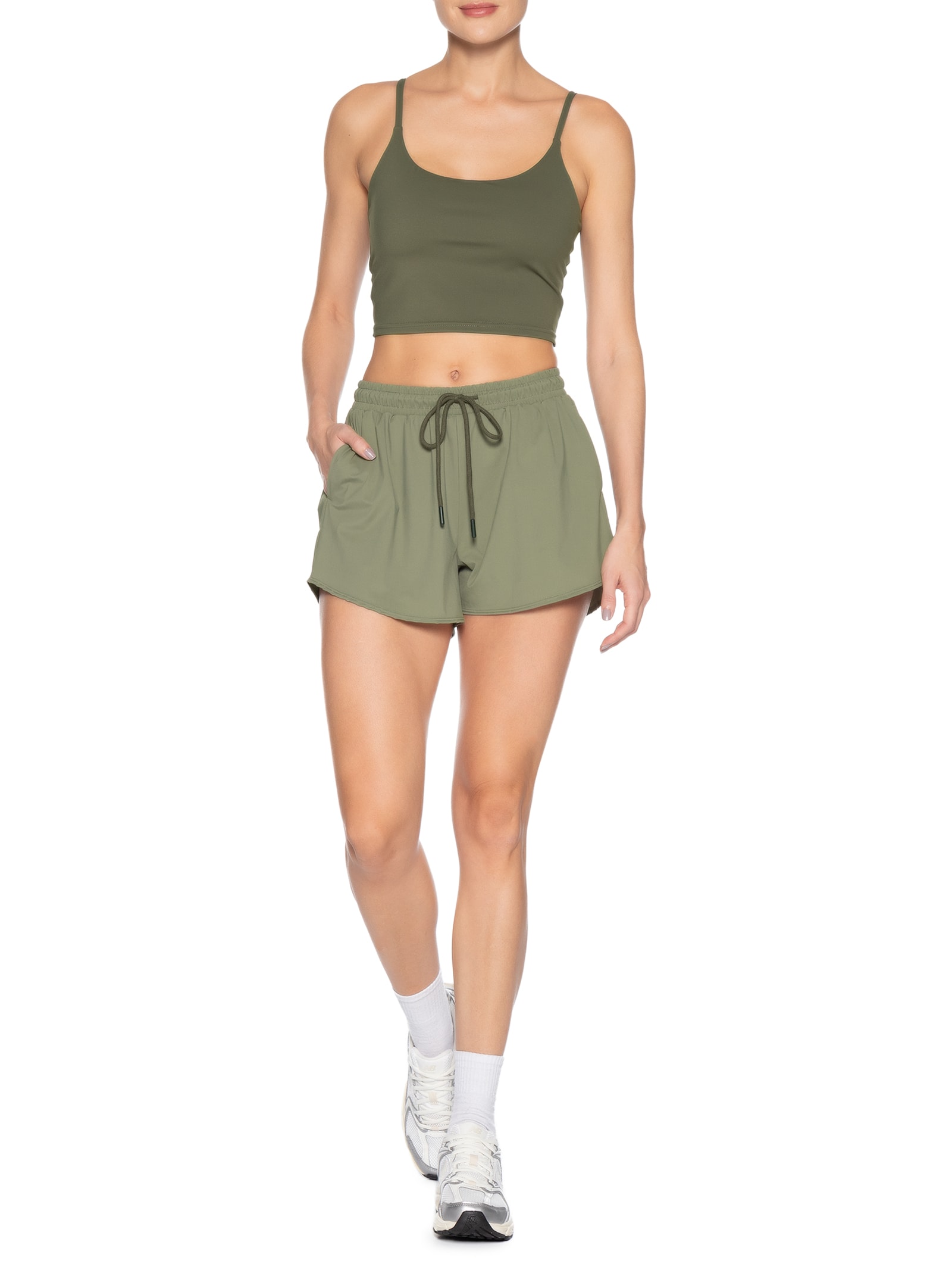 Short Feminino Fitness Solto Verde Basiq