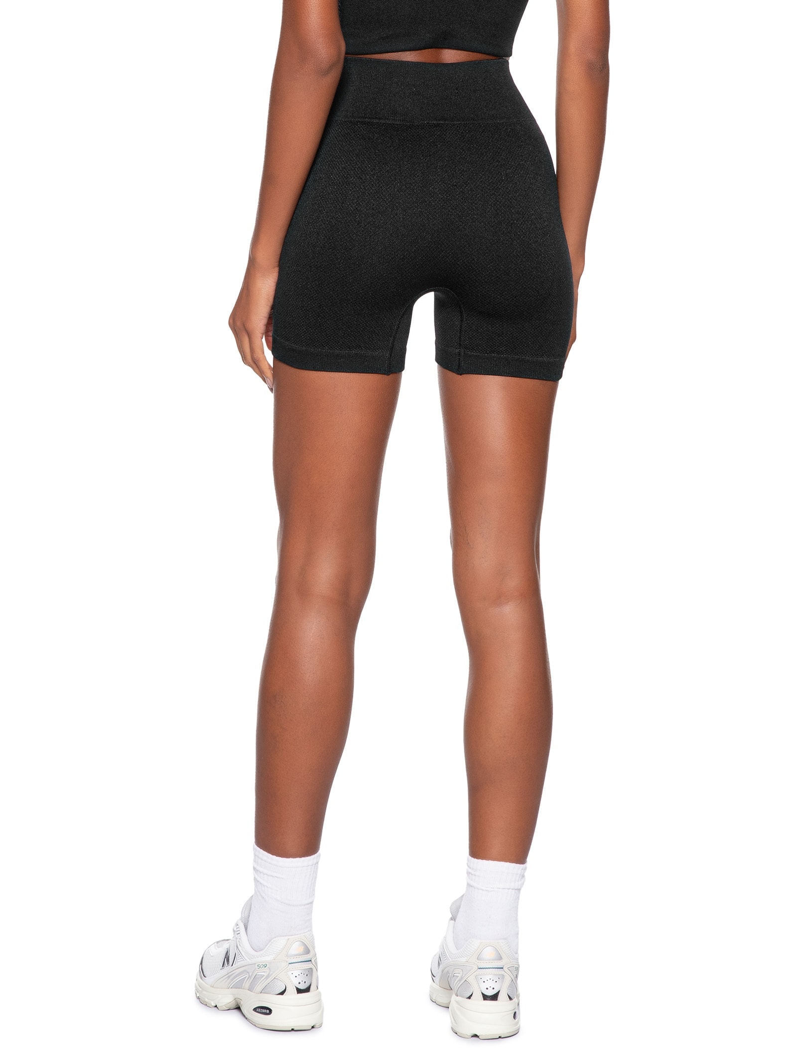 Short Feminino Fitness Texturizado Preto Basiq