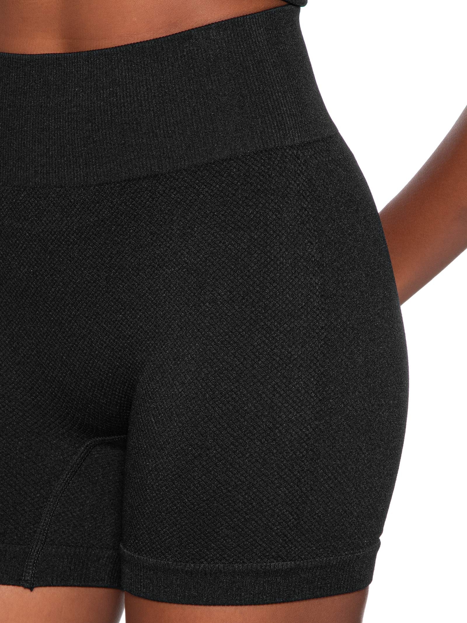 Short Feminino Fitness Texturizado Preto Basiq