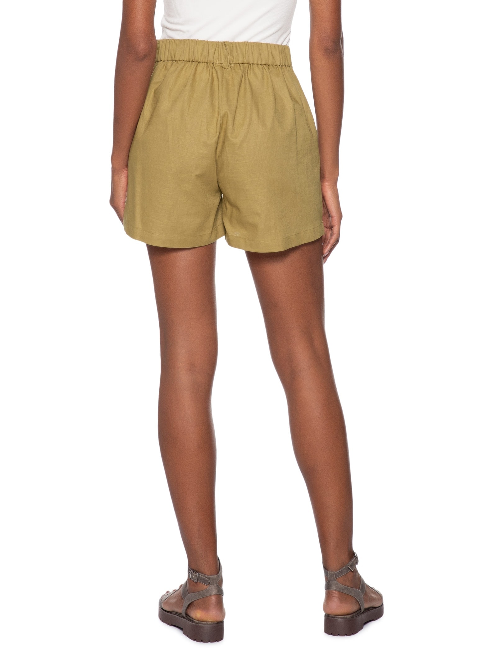 Short Feminino Linho Com Bolso Bege Basiq