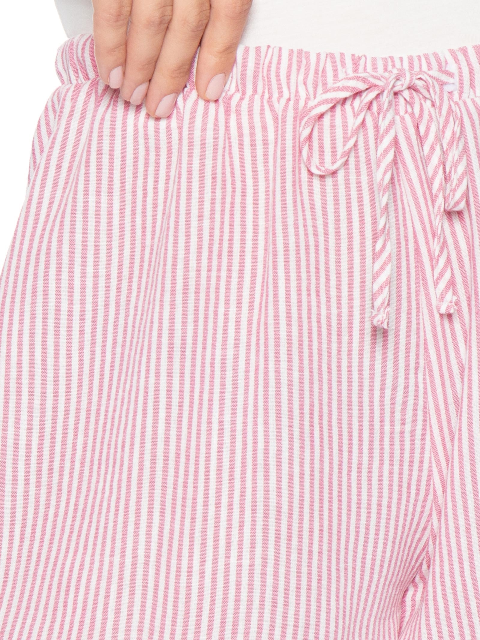 Short Feminino Listrado Rosa Basiq