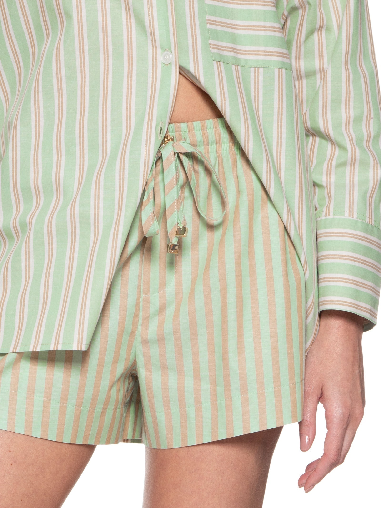 Short Feminino Listrado Verde Colcci