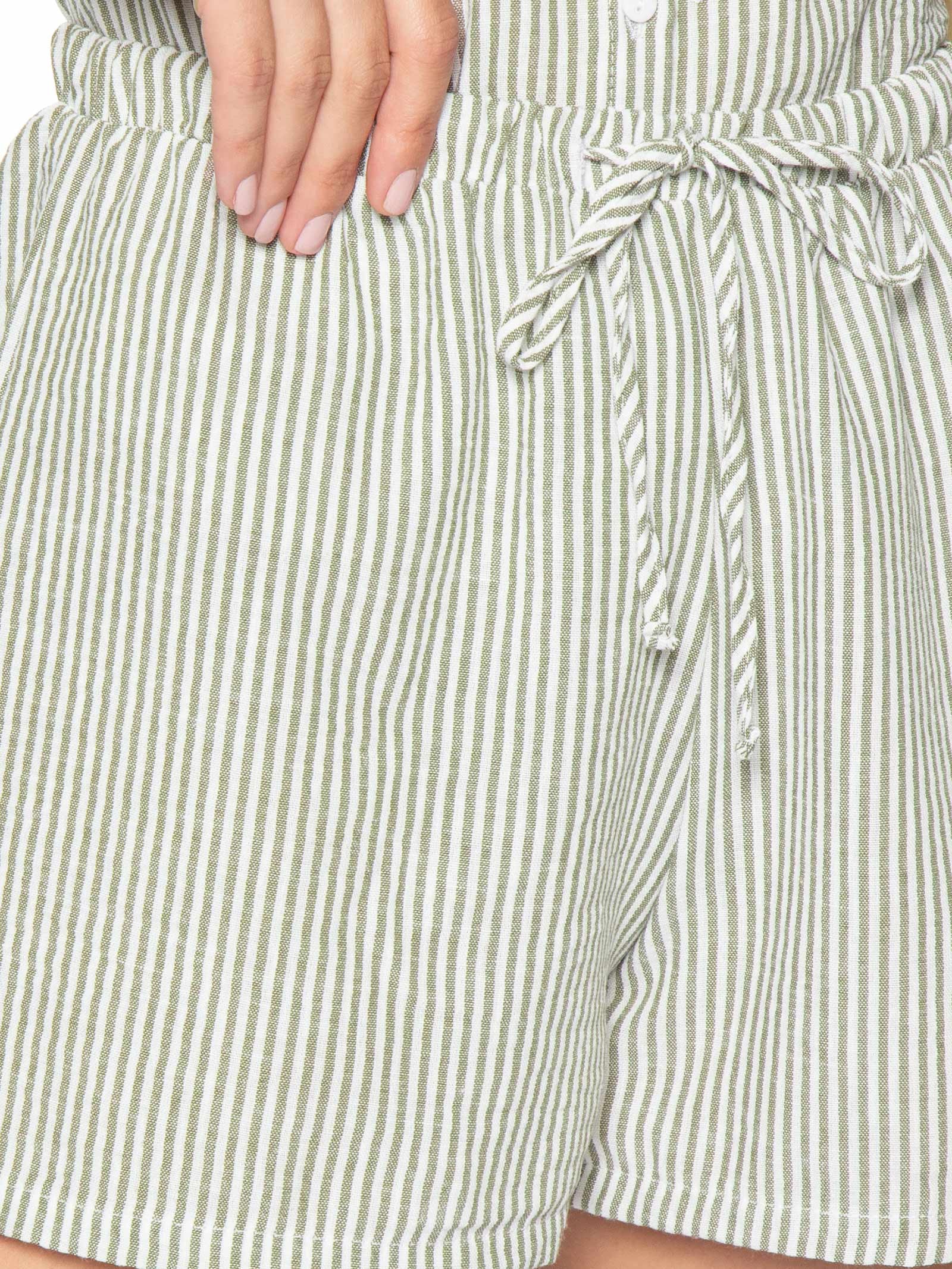 Short Feminino Listrado Verde Basiq