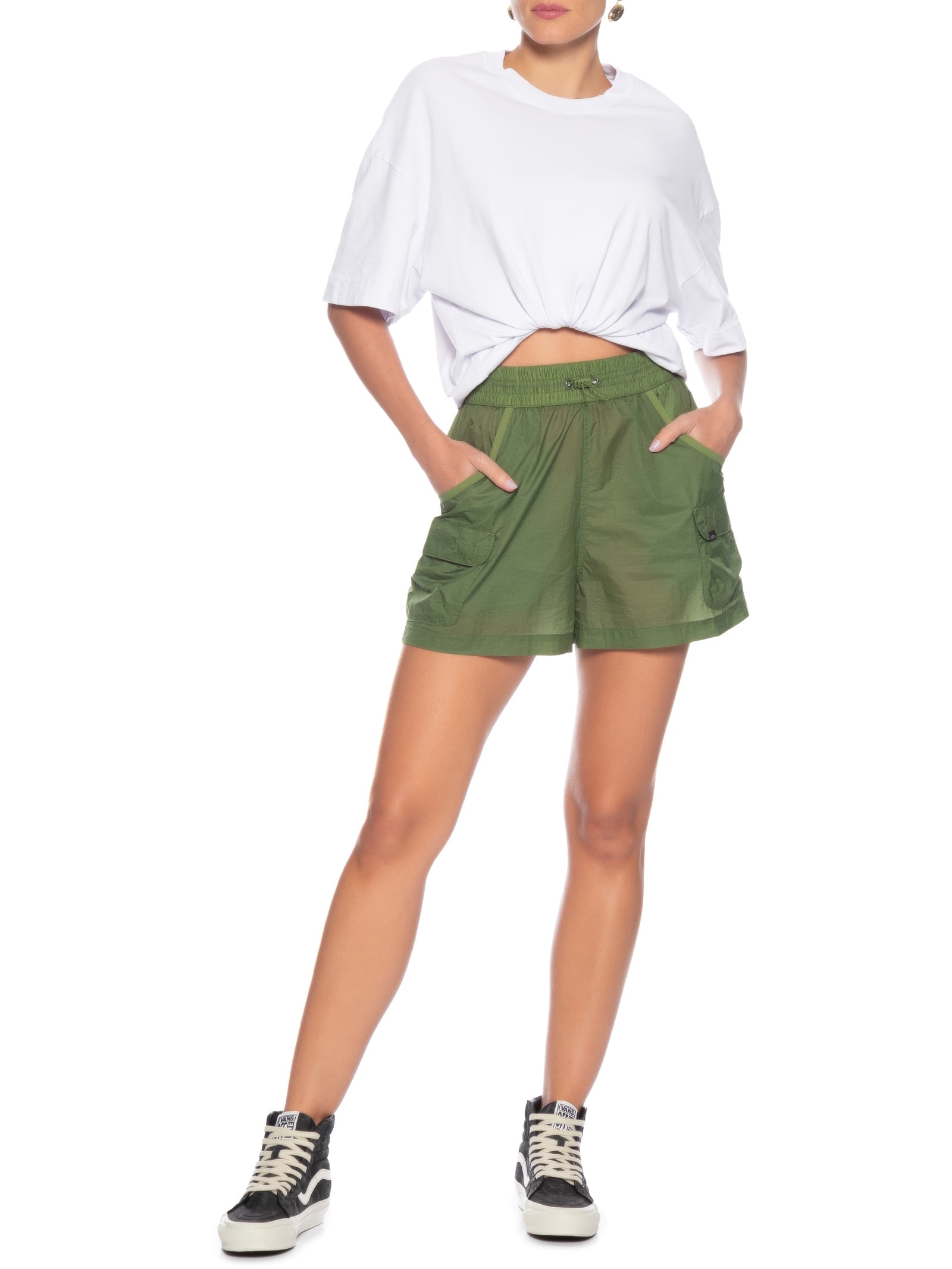 Short Feminino Mte Outbounds Windbreaker Verde Vans