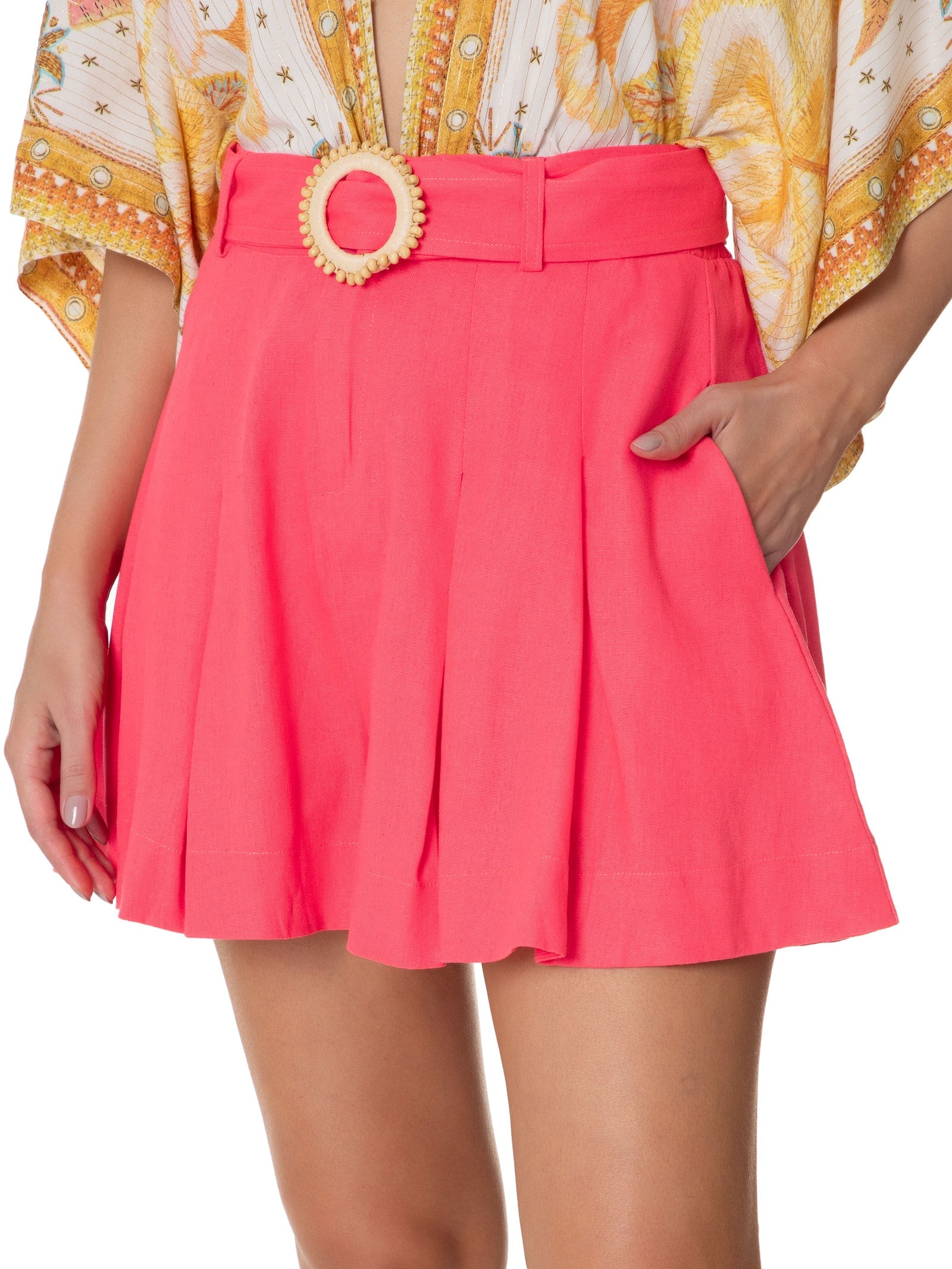 Short Feminino Pregas Frente Rosa  Farm